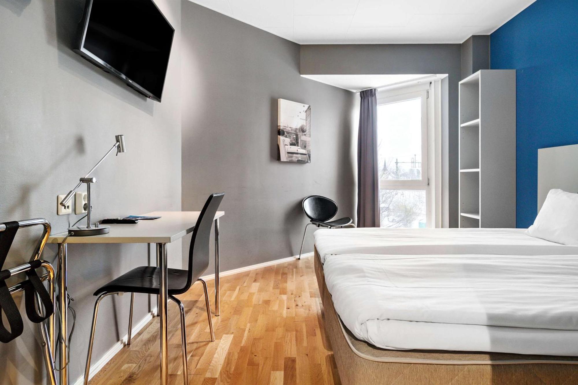 Sure Hotel By Best Western Stockholm Alvsjo Exterior photo