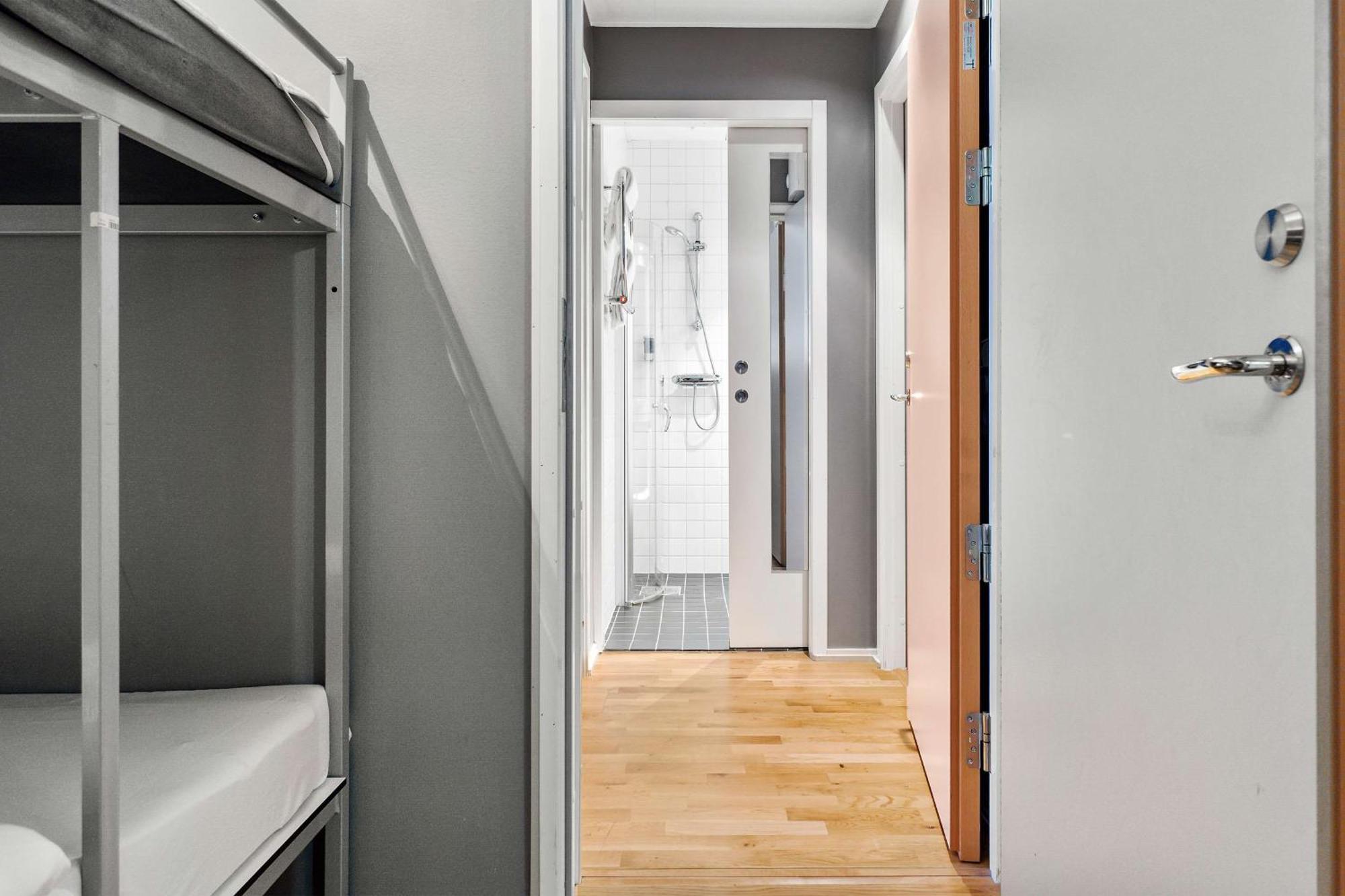 Sure Hotel By Best Western Stockholm Alvsjo Exterior photo
